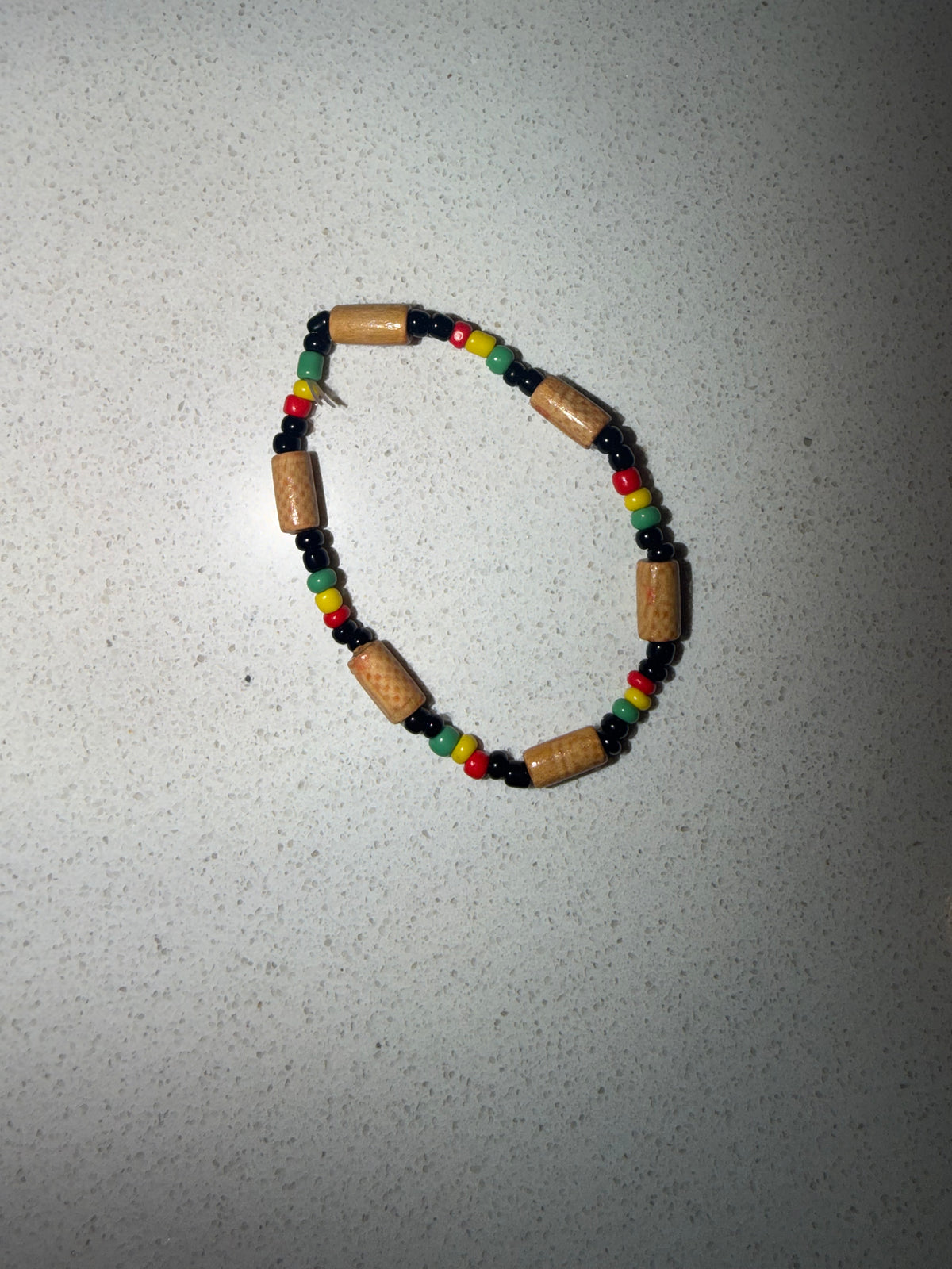 MØDE Senegal Wood Bead Bracelet — Rasta Colors